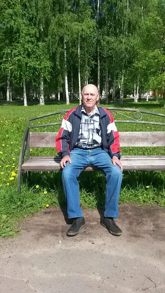 Работа в котласе для мужчин. Мужчины г. котлас. встречи в котласе. ведущий котлас мужчина. мужчины от 68до 78 лет гор. сыктывкар.