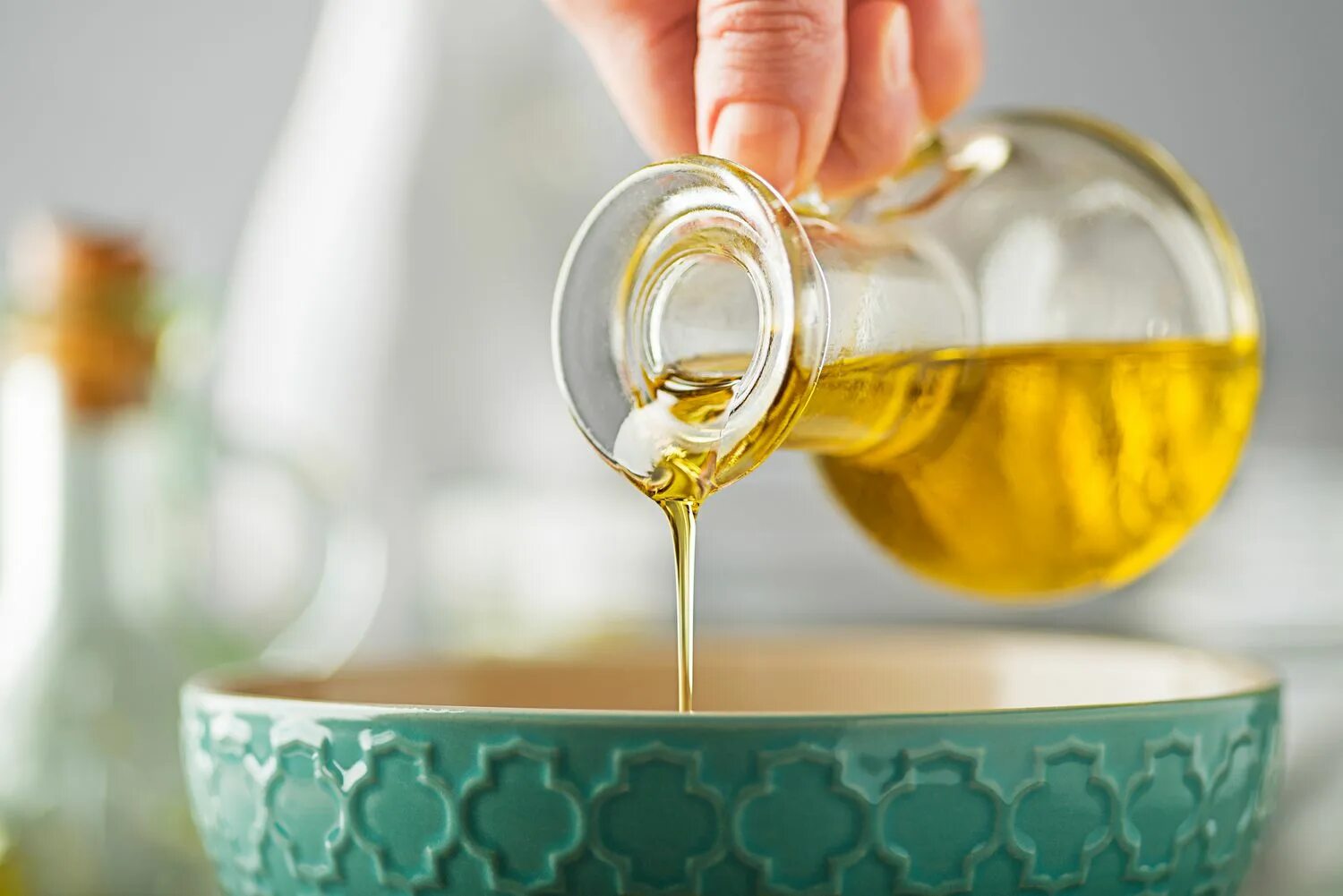 Машинное масло. The best oil. The best oil. The best oil. Моторное масло.