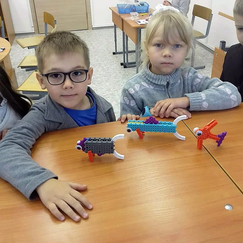 робототехника в школе. мастер класс робототехника для детей. робототехника в детском саду. робототехника в школе внеурочная деятельность лего. внеурочное занятие робототехника.