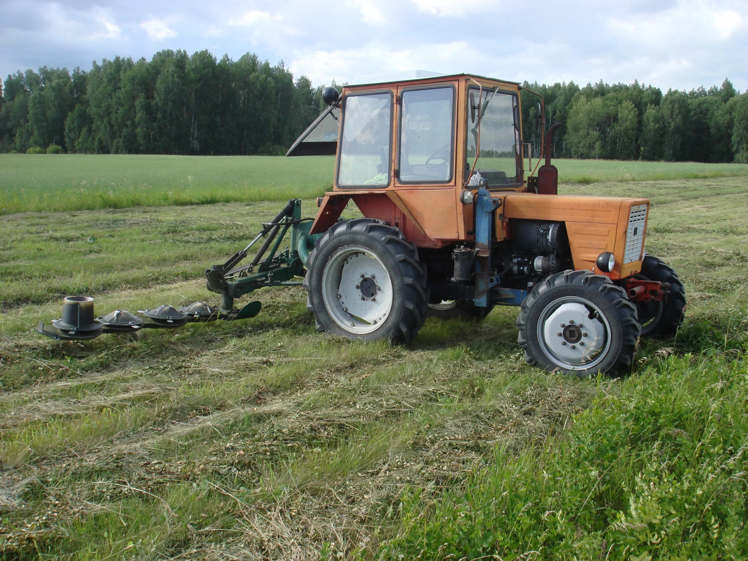 Сельхозтехника бу на авито. Т30а 80 с косилкой. МТЗ 80 С косилкой. Т-30 трактор с прицепом. Т 25 И МТЗ 82.