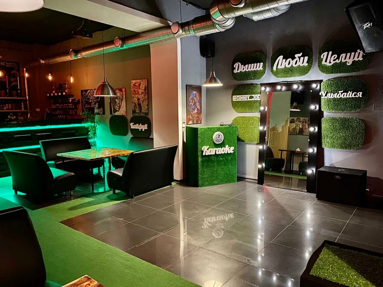 Friends hookah lounge кальянная пенза. Кальянная пенза. Изюм холл пенза. Кальянная пенза. Кальянная пенза.