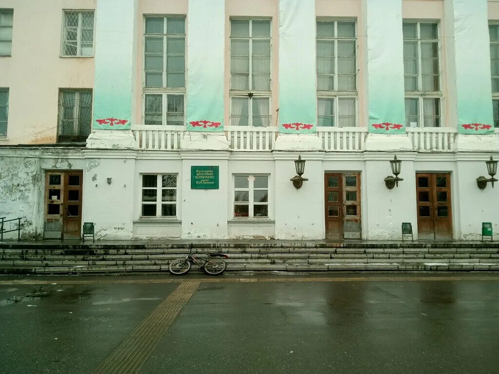 Культурно-досуговый комплекс имени В. И. Ленина, дом культуры, ул. Копылова, 2А,