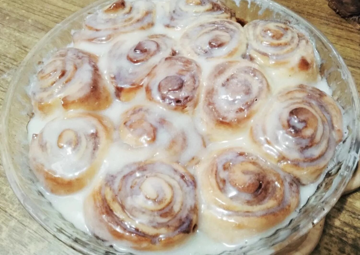 сдоба синабон. синнабоны со сметаной. синабон. синнабоны со сметаной. синнабоны в духовке.