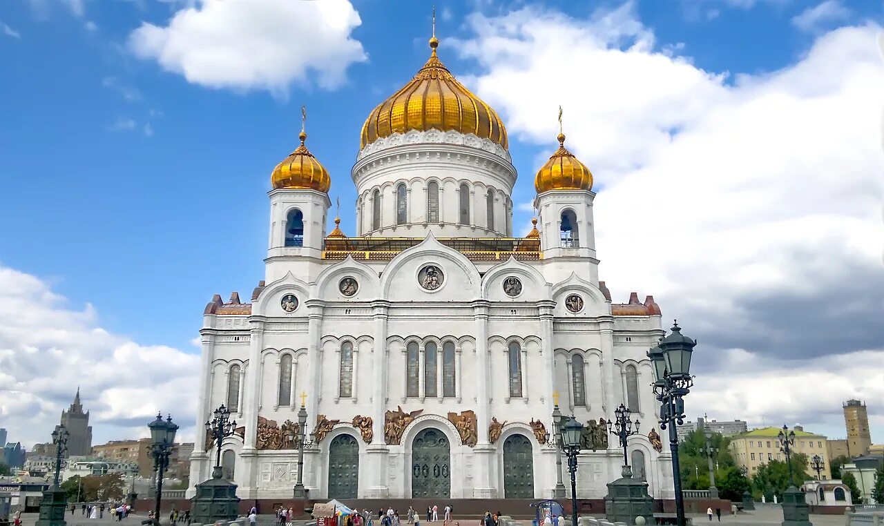 Москва. Храм Христа Спасителя. Кафедральный Соборный храм Христа Спасителя. Московский храм Христа Спасителя архитектура. И соборов есть также