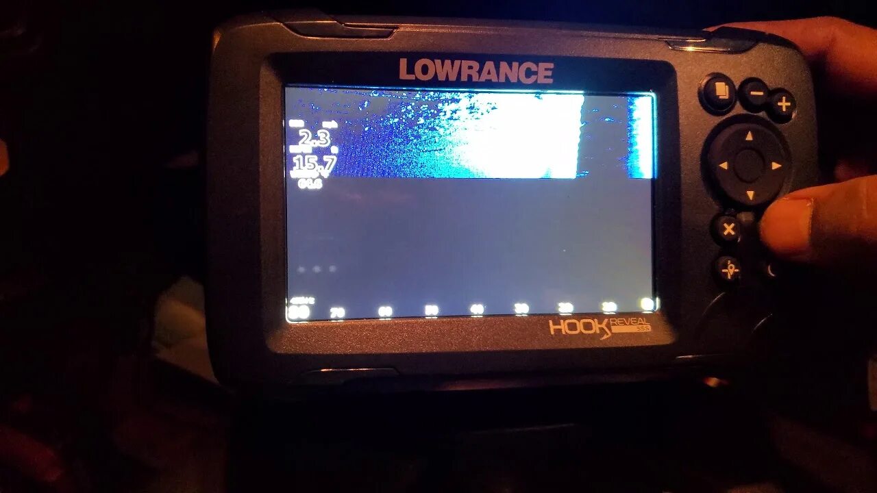 Lowrance hook reveal row. Эхолот Lowrance Hook Reveal 5. Эхолот Lowrance Hook Reveal 5 83/200 HDI Row. Картплоттер Lowrance Hook Reveal 5 50/200 HDI. Lowrance 2-5 TRIPLESHOT.