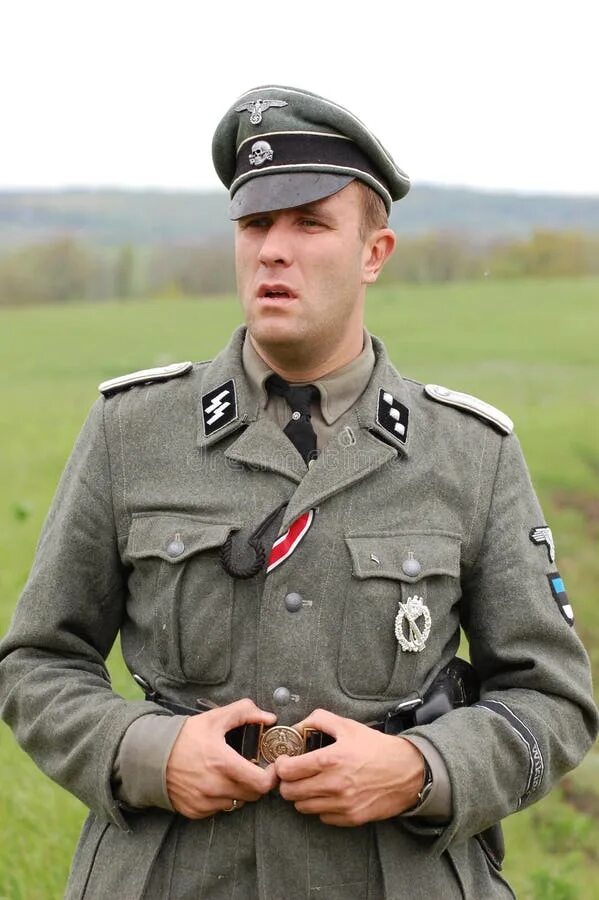 Удивлённый немец. Удивлённый немец. Удивленный немец. Удивленный немец. Плачущий адольф гитлер.