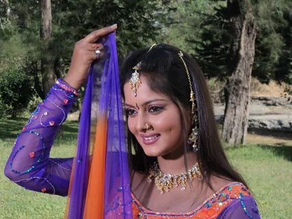Bhojpuri Actress Wallpapers.