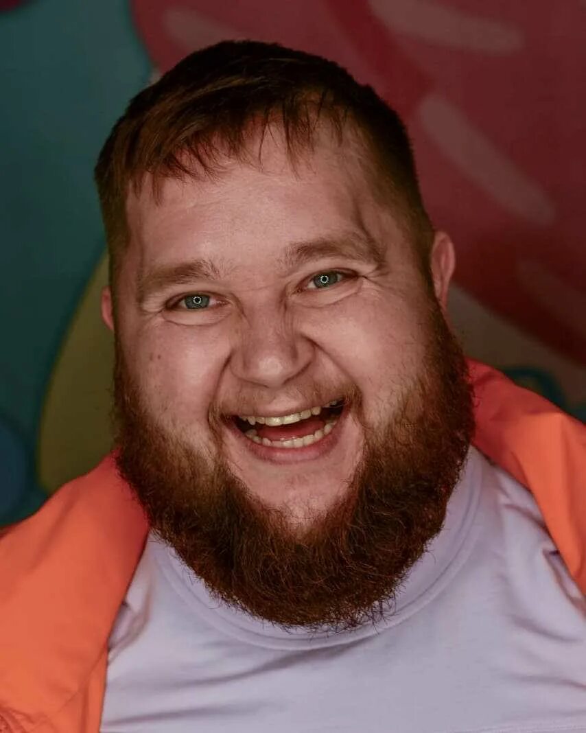 Пухляш биография. Толстяк дмитрий красилов. Группа little big пухляш. Дмитрий красилов little big. Пухляш биография.