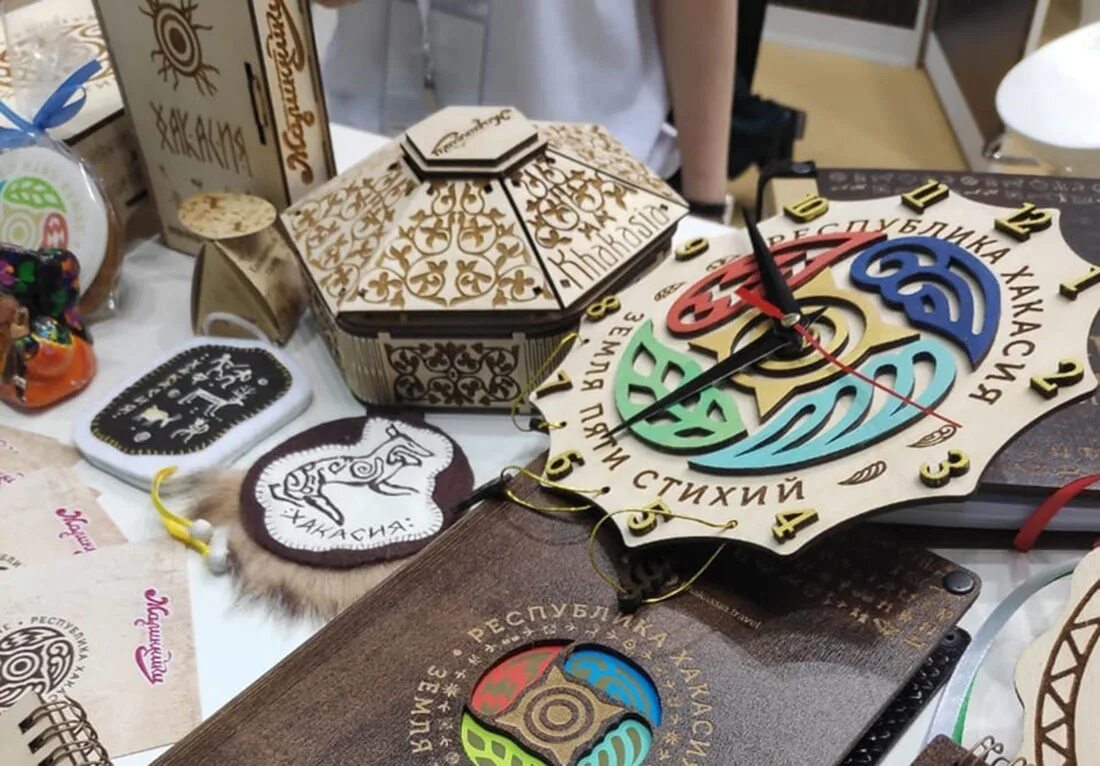 туристический сувенир. сувениры туризм. хакасские сувениры. туристский сувенир. удмуртские сувениры.