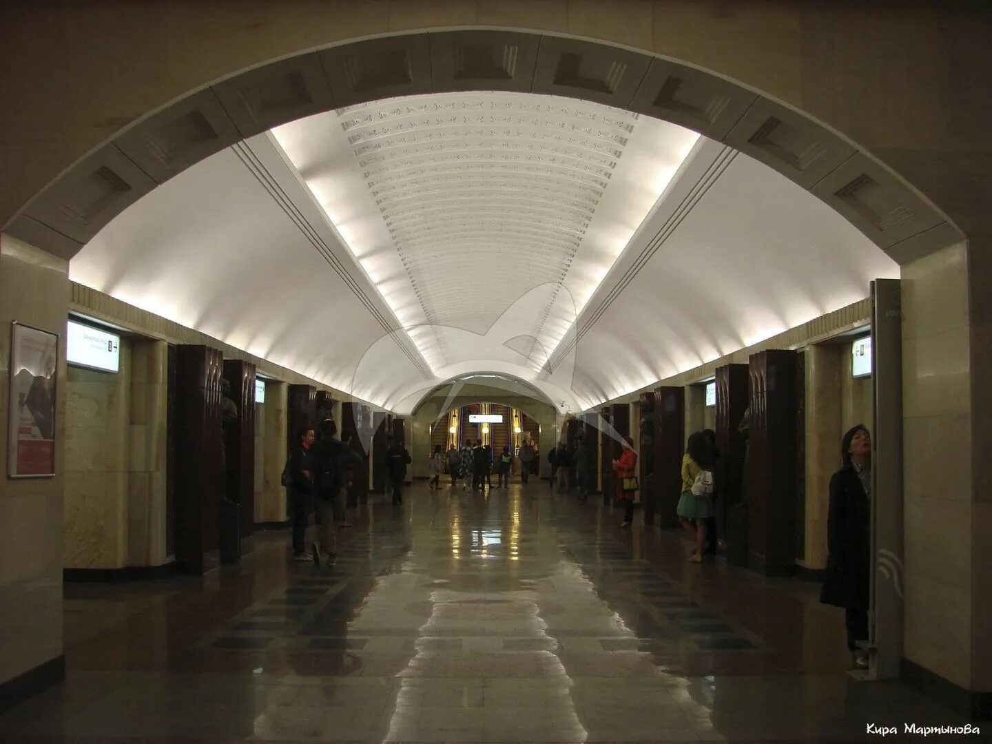 Школа метро бауманская