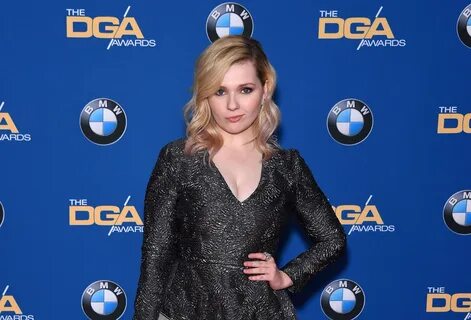 Abigail breslin measurements