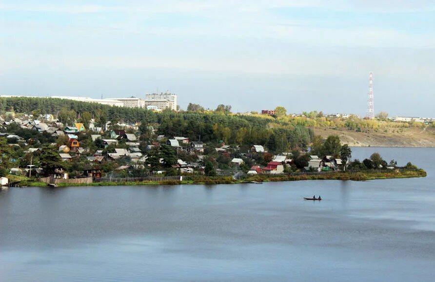 Погода г реж на 10 дней. Г реж Свердловская область. Город реж пруд. Скала 5 братьев реж. Город реж достопримечательности пруд.