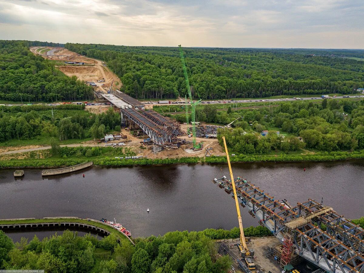 Икша подмосковье. Поселок Икша Дмитровский район. ЦКАД мост через канал Икша. Мост ЦКАД канал имени Москвы. Мост Икша.