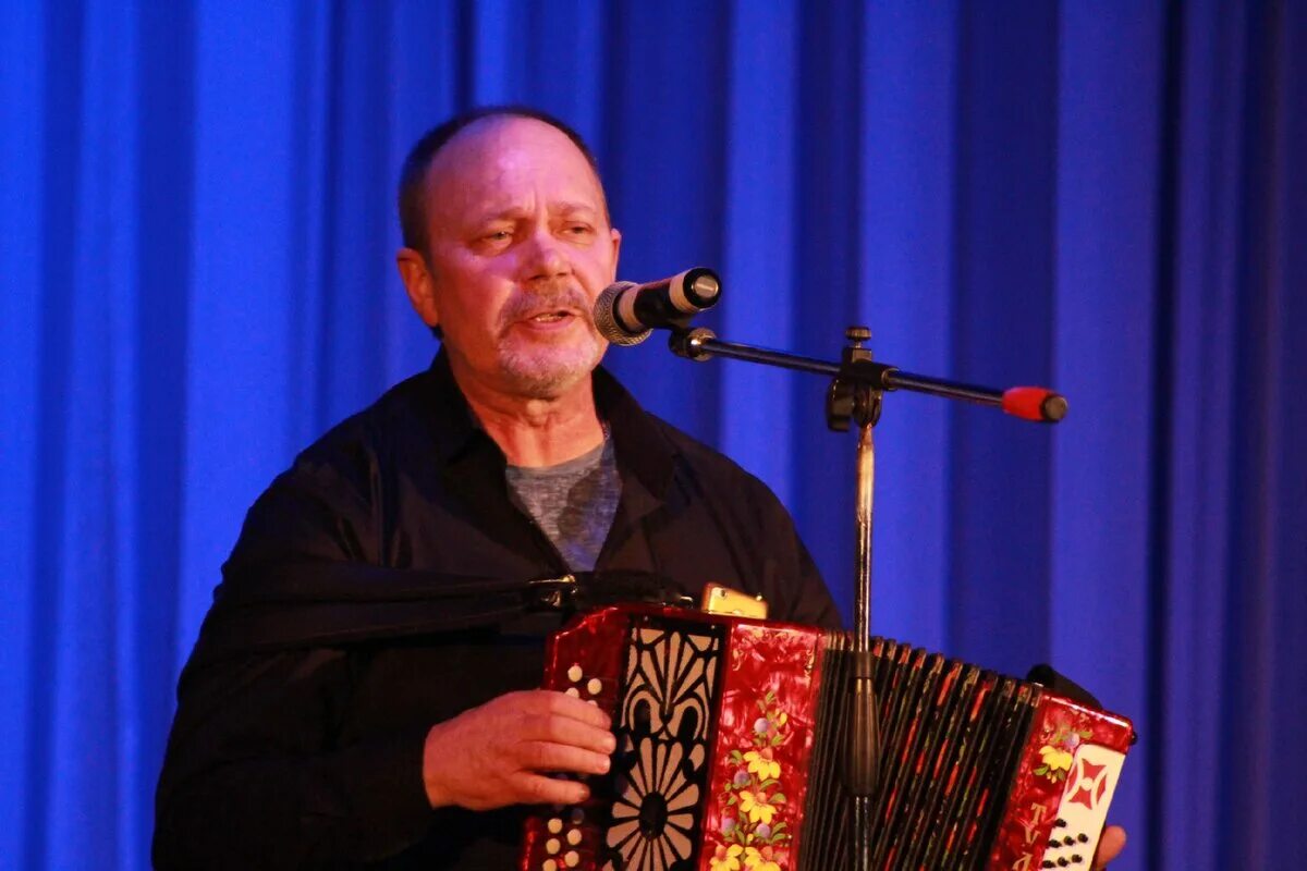 Фестиваль играй гармонь звени частушка. Играй гармонь любимая. Играй гармонь 1 канал. Играй гармонь первый канал. Играй гармонь волгоград 8 мая.