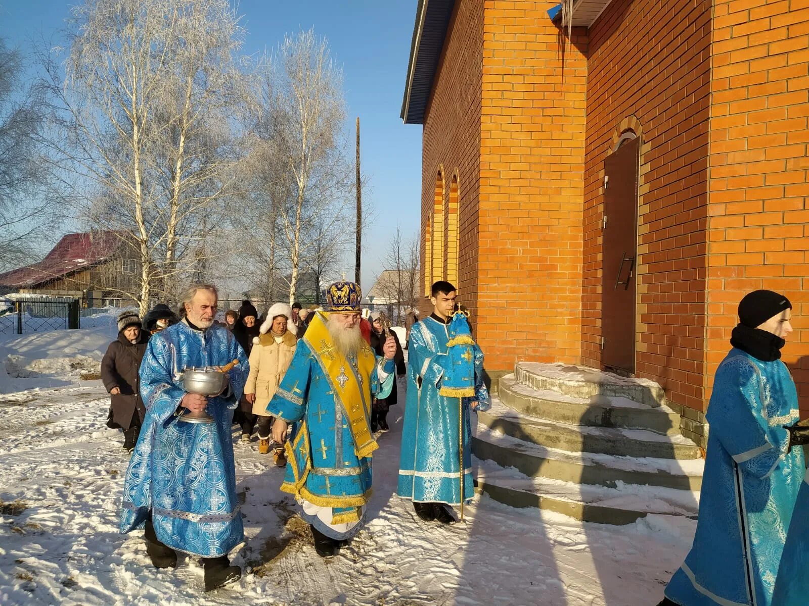 Сретение Господне. С праздником Сретения Господня. Праздник Сретение Господне о празднике. Храм в селе Налобиха. Погода в налобихе на 10 алтайского края