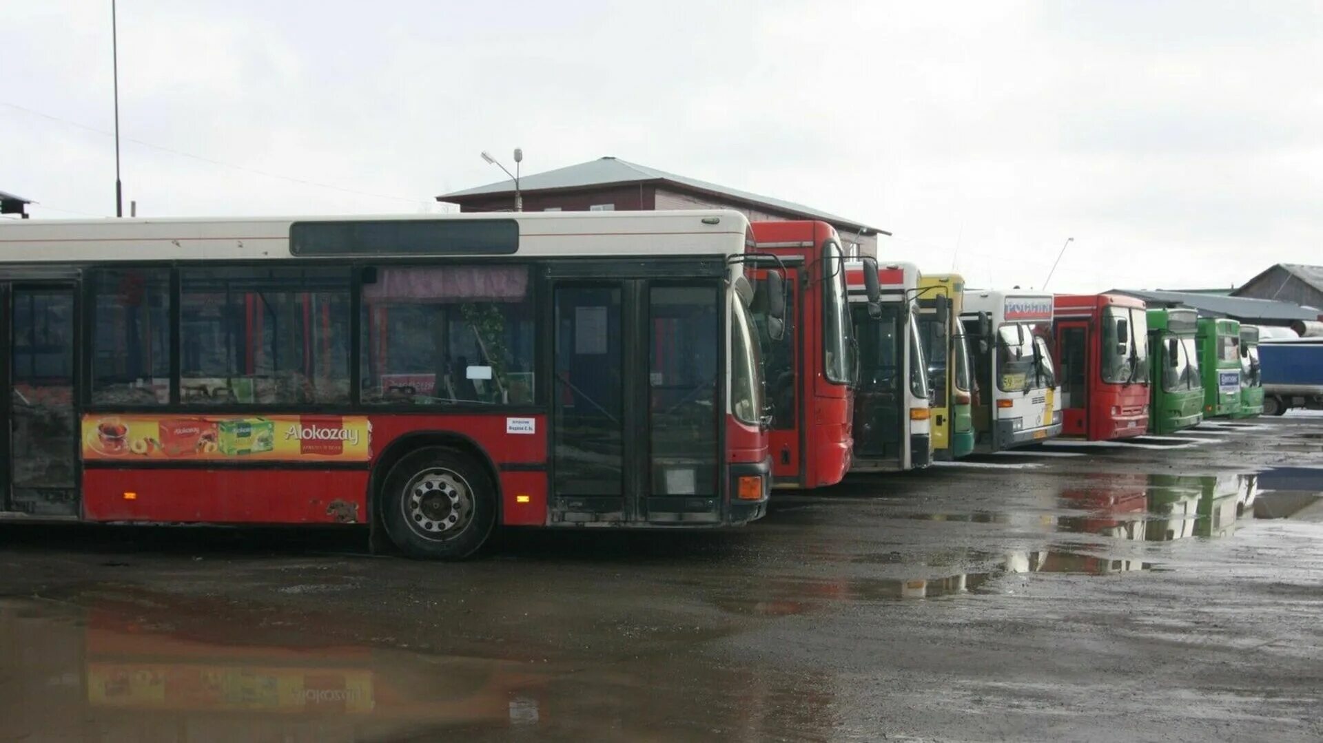 68 автобус пермь остановки. Автобусы Пермский край. Автобусная система. Пермские город автобусы. Автобус Мерседес Пермь.