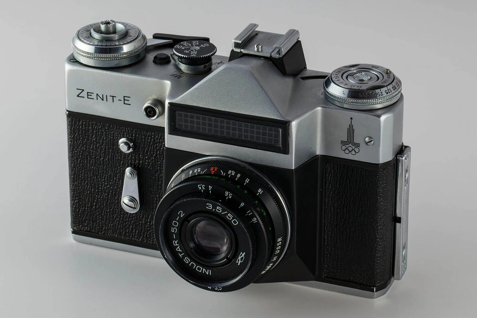 Фотоаппарат зенит ф20. Камера зенит. Zenit фотоаппарат. Камера зенит. Камера зенит.
