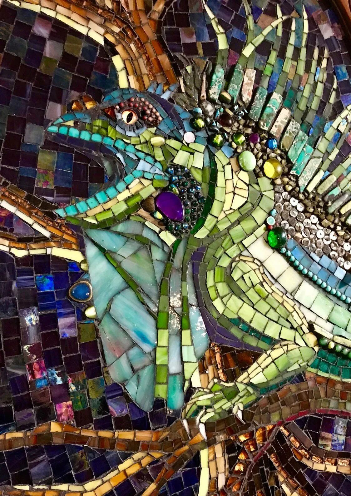 Форумы мозаике. Glass Mosaic мозаика. Витражная роспись мозаика Гауди. Гауди ящерица мозаика. Мозаика Калагов.