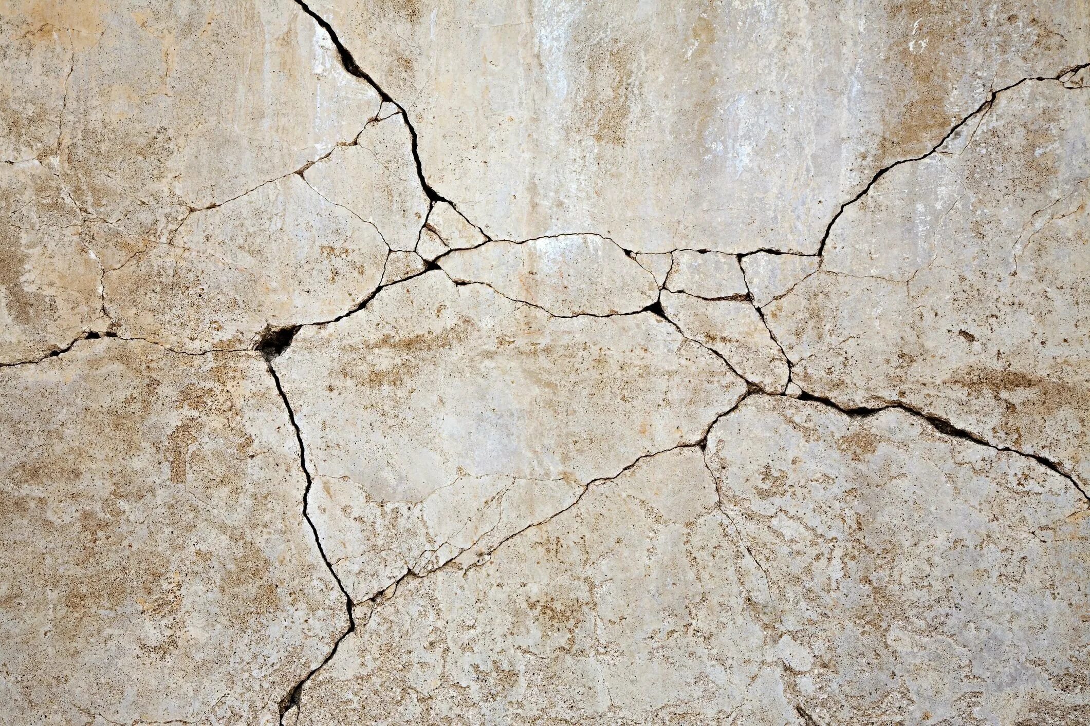 Трещины н. Трещина в стене. Текстура трещин. Трещины в бетоне. Бетонная стена с трещинами.
