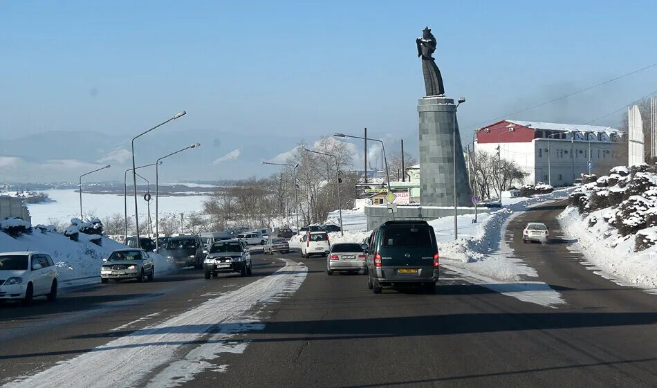 Волга 15 в Улан-Удэ.. Дорога Улан Удэ Чита. Трасса Улан-Удэ Чита. Чита Байкал. Иномарки улан удэ