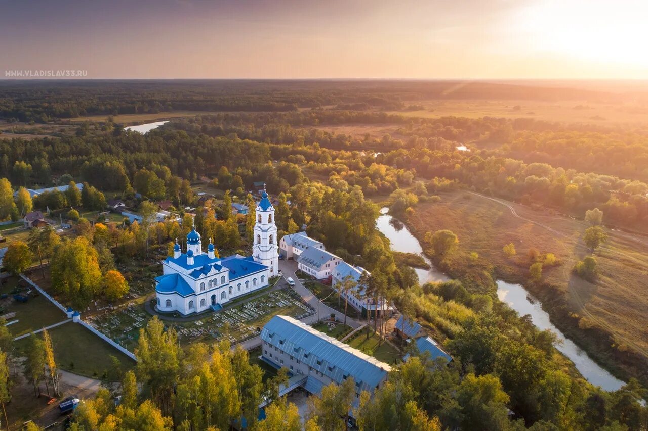 Можно ли во владимирской области. Спас-Купалище Владимирская озеро. Спас Купалище монастырь. Спас-Купалище Владимирская область монастырь женский.