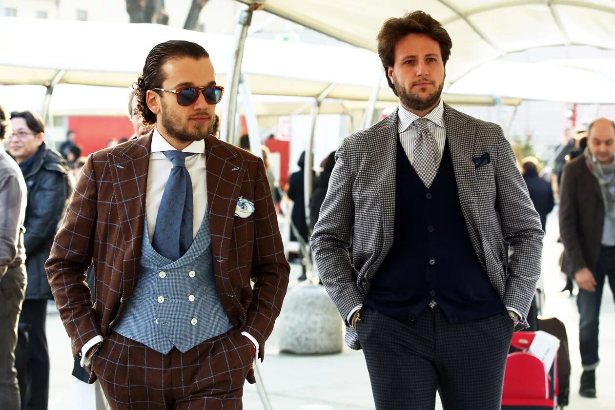 Магазин мужской моды. Питти Уомо 2023. Стиль Pitti uomo. Питти Уомо 2022. Pitti uomo Street Style.