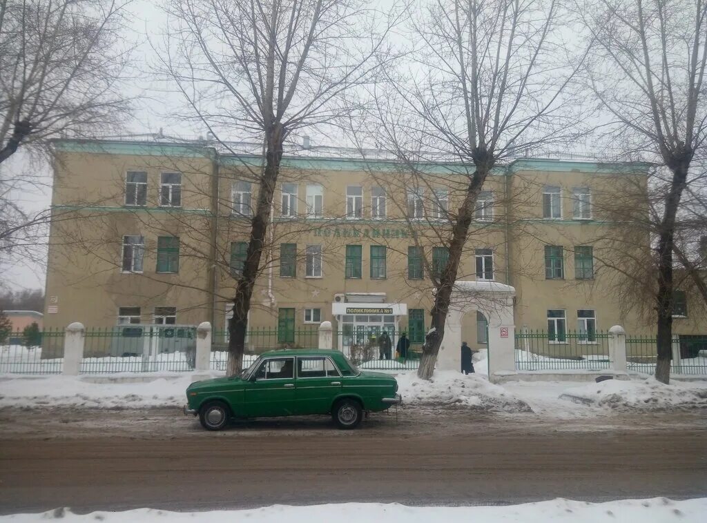Поликлиника на ленинградской юрга. Больницы на ленинградской юрга. Ленинградская 27 юрга. Юргинская городская больница 1. Юргинская городская больница.