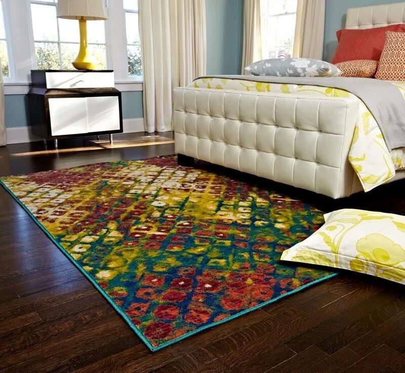 многоцветный ковер. земля покрыта разноцветным ковром. ковер из осенних листьев. необычные ковры. осенний ковер.