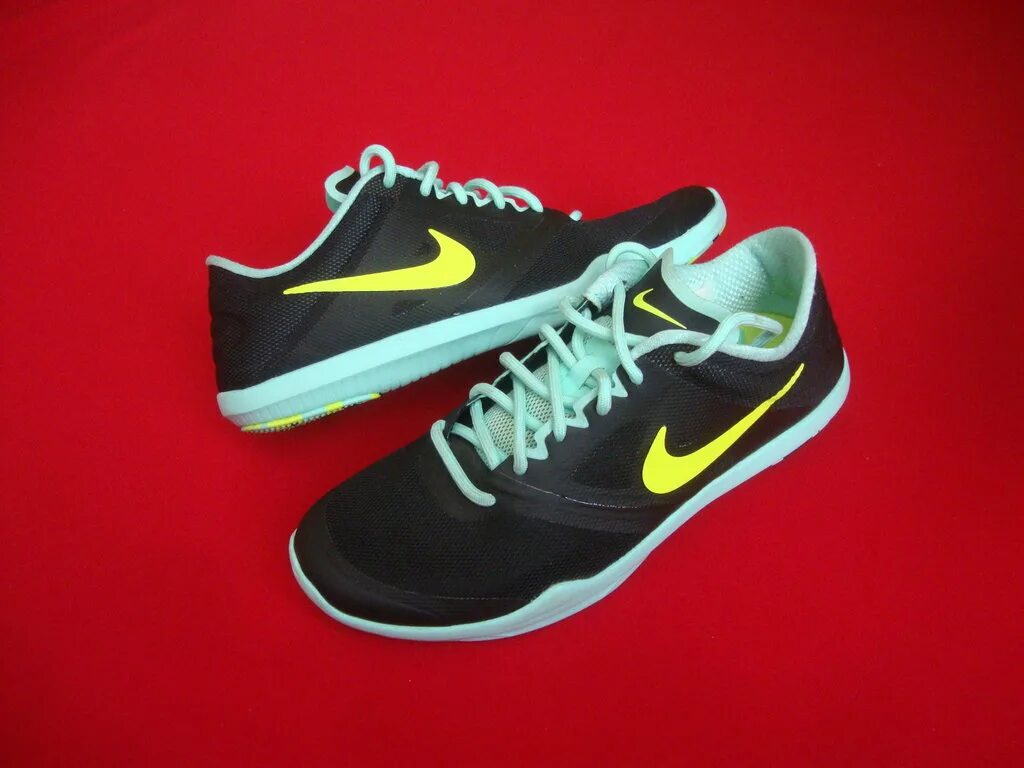 Кроссовки 37 38. Nike Fitsole. Nike Fitsole кроссовки женские. Nike Fitsole кроссовки мужские. Найк 37 размер.