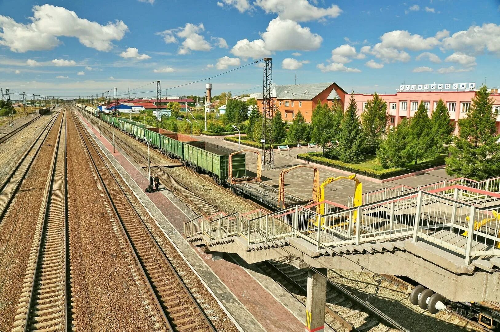 Калачинск. Станция Калачинская Омской области. Омская железная дорога станция Москаленки. ЖД станция Калачинск. Станция Омск ЗСЖД.