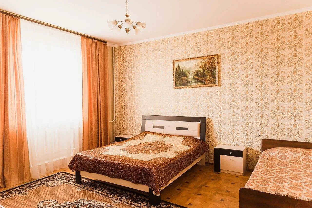 Клевер гостевой дом сочи. Клевер 2 адлер. Клевер отель сочи. Адлер сочи гостевой дом клевер. Клевер адлер.