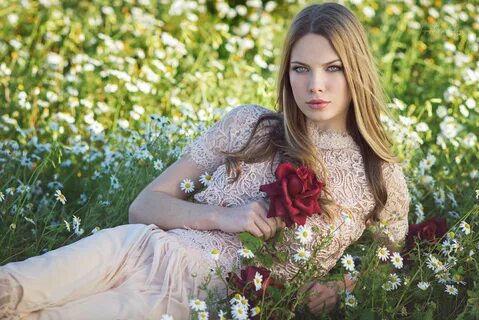 These girls flowers are beautiful