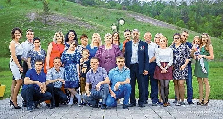 Иосиф сын иакова. Иаков благословил 12 сыновей. Иосиф сын иакова. Иосиф библия ветхий завет. Иаков благословляет сыновей иосифа.