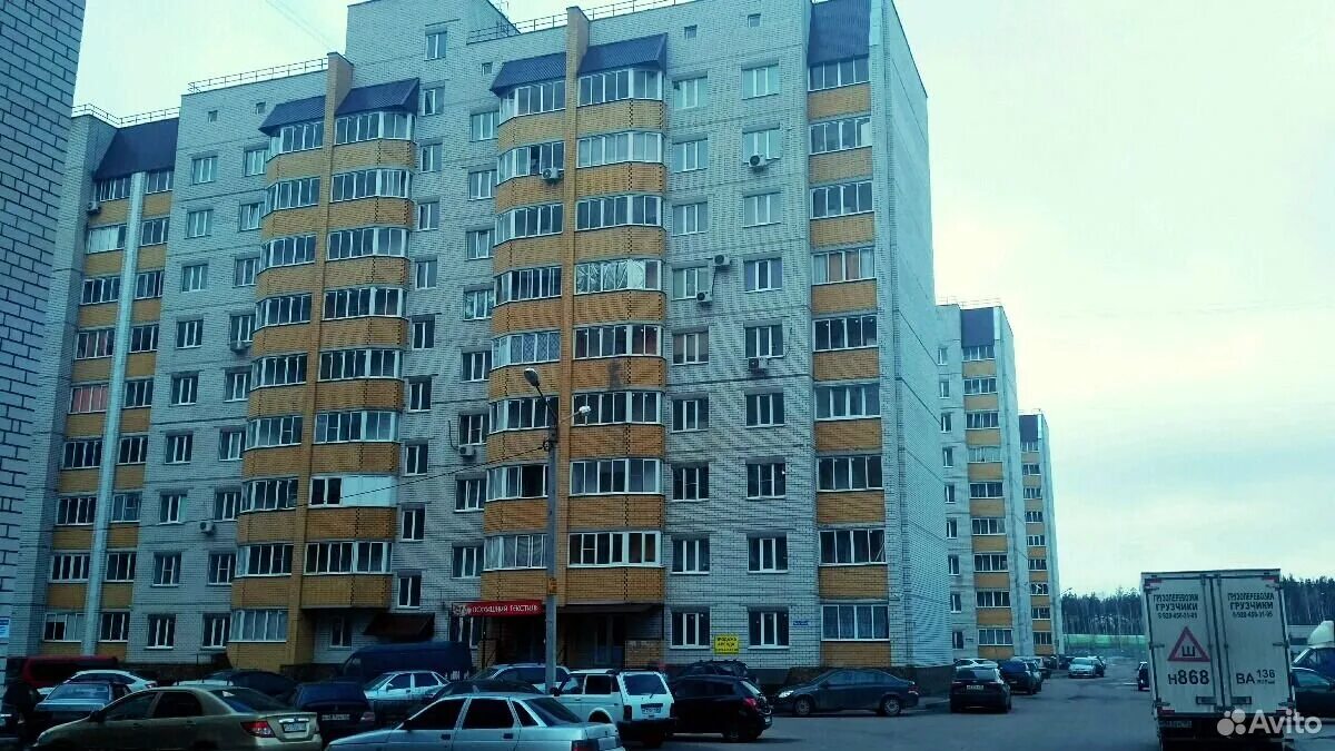 Продам ПСН в Воронеже, метро - 1200000 руб./месяц. Задаток! Продаётся, коммерчес