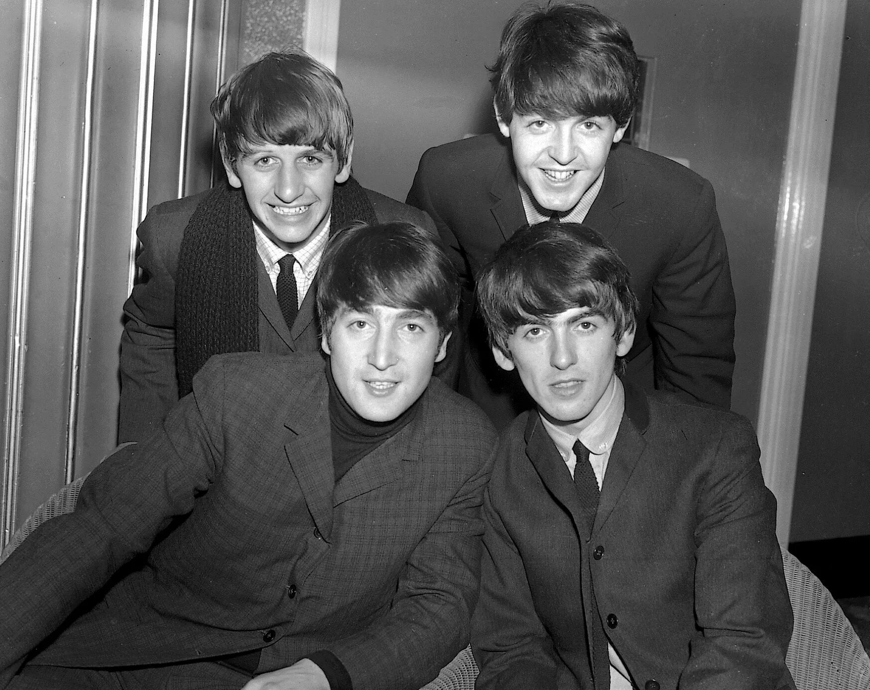 Песни beatles слушать. Группа the Beatles. Квартет Битлз. Битлз участники. Группа the Beatles 1968.