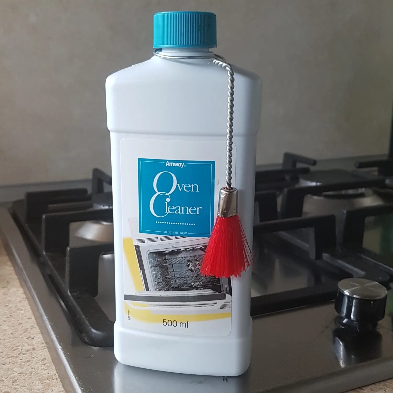 Амвей с кисточкой. Амвей с кисточкой. Амвей с кисточкой. Амвей средство для духовки с кисточкой. Амвей средство для духовки.