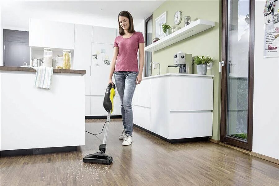 Пылесос для плитки и ламината. Karcher vc 5. вертикальный пылесос керхер. вертикальный пылесос для ламината. вертикальный пылесос для паркета.
