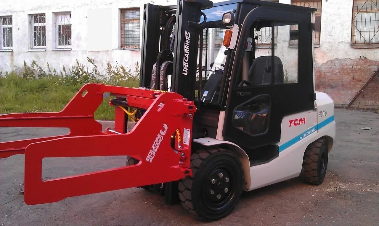Unicarriers tcm вилочный погрузчик. Вилочный погрузчик тсм fd30t3z. Тсм 30. Автопогрузчик тсм. Погрузчик вилочный tcm fd30t3z.