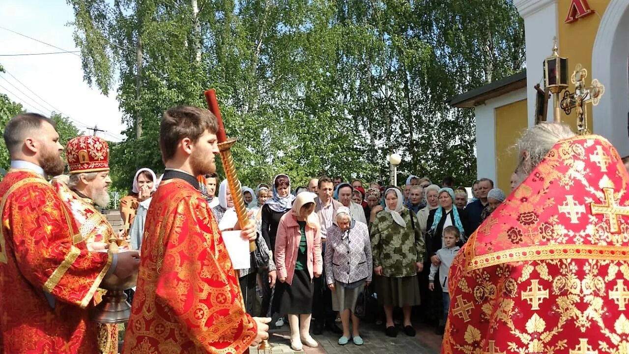 Престольные года. Церковь Николая Чудотворца Здехово. Престольный праздник Георгиевск храма Николая Чудотворца 2022. Церковь в Здехово Щелковского. Престольный праздник храма Николая Чудотворца спектакль.