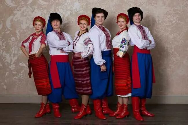 Ансамбль люба жить. Ансамбль люба жить. Любо жить. Любо жить ансамбль воронеж. Ансамбль народной песни любо-мило.