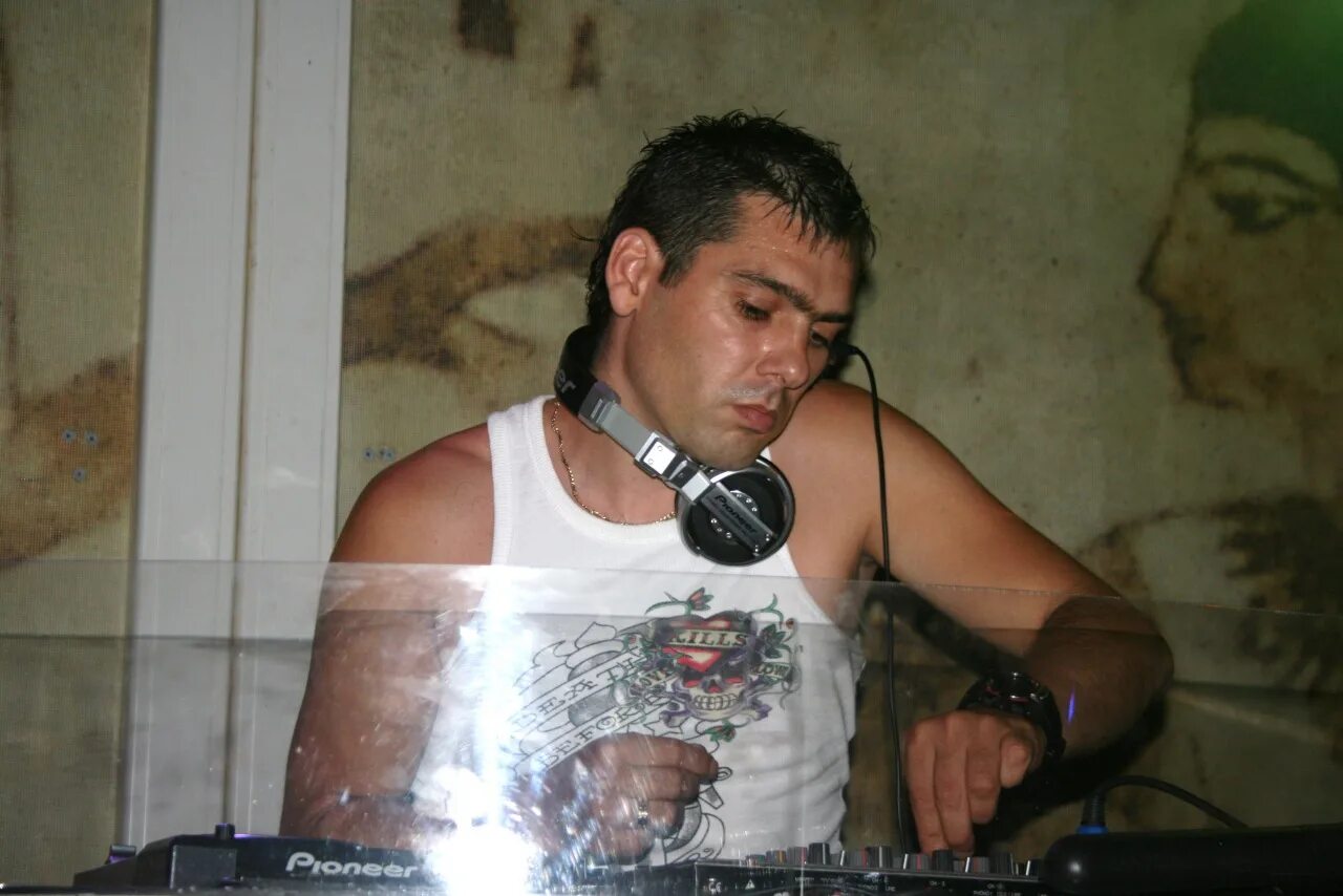 Диджей в профиль. Dj erdem. Dj erdem. Dj erdem. Dj erdem.