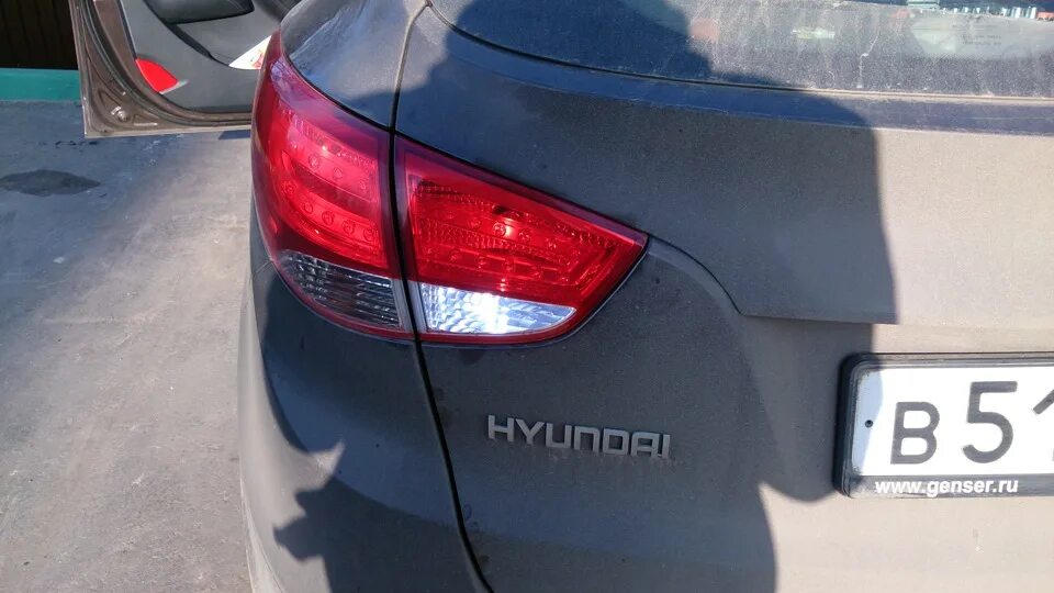 Лампочки заднего хода хендай ix35. Задний ход ix35. Задний ход ix35. Задний ход ix35. Задний на хендай ix35.