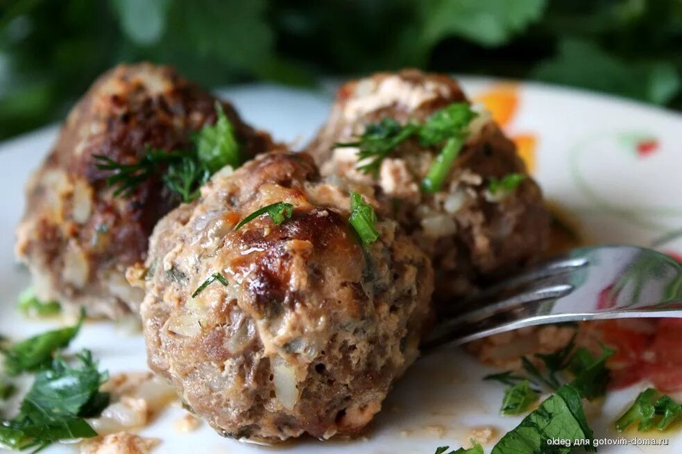 Ежики с мясом и рисом. Мясные ежики. котлеты ёжики. ежики с рисом. тефтели ежики.
