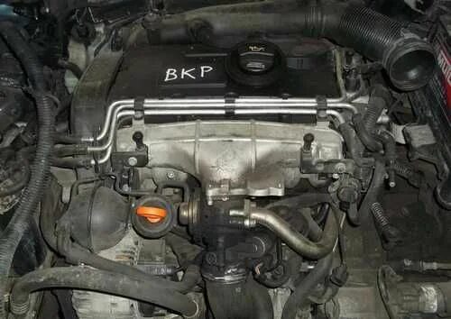 Двигатель дизель б6. 2.0TDI BKP Motor. 2.0 TDI BKP поршень. Volkswagen Passat b6 2.0 TDI BKP фильтра. Впускной коллектор Пассат б6 2.0 тди BKP.