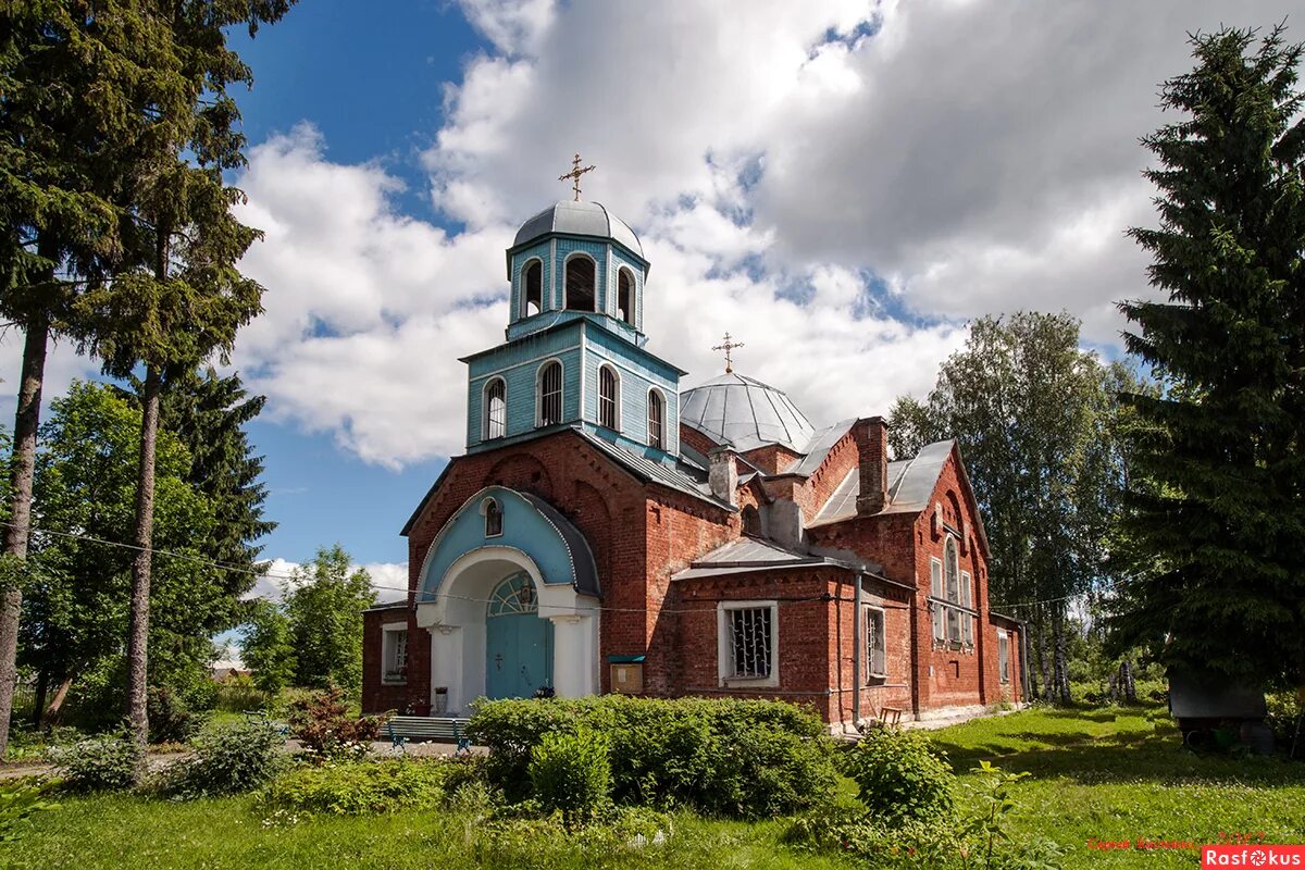 Погода гатчинского. Церковь в Сусанино Гатчинский район. Поселок Сусанино Гатчинский район. Храм Казанской Сусанино. Поселок Сусанино Гатчинский район Ленинградская область.