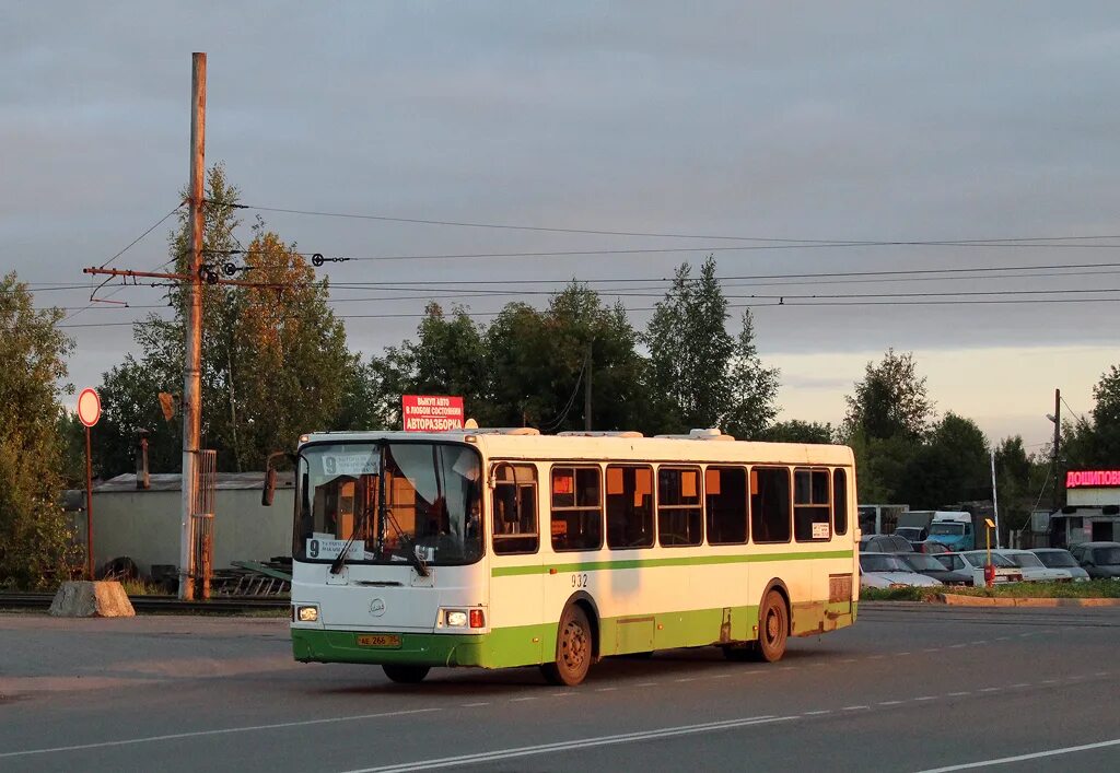 Маршрут автобуса 9 череповец с остановками. 9 Автобус Череповец. 9 Маршрут Череповец. Маршрут 9 автобуса Череповец. Автоколонна 1456 Череповец.