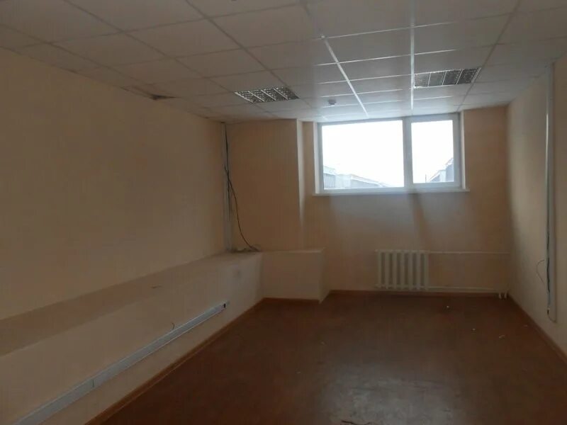 снять офис 30. помещение 20 м2. 15 кв метров помещение. бц высота коммунарка. регус невский санкт-петербург.