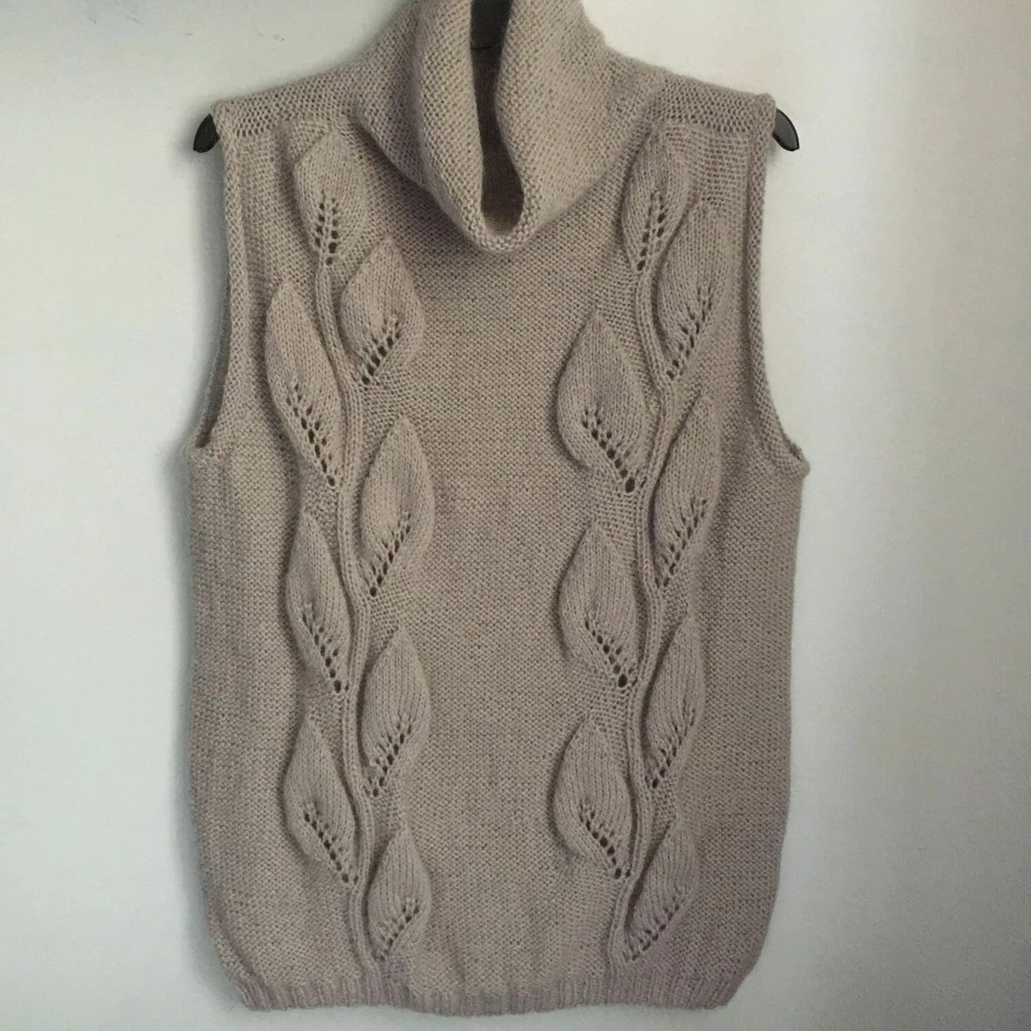 Жилет marina knit. Безрукавка с листиками. Жилет knitted vest. Вязаный жилет очень простой универсальный. Вязаный жилет очень простой универсальный.
