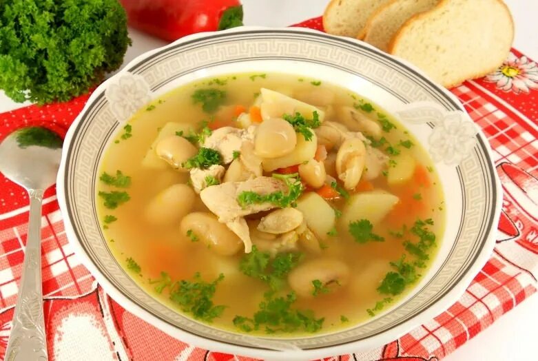 Суп фасолевый из консервированной красной. Минестроне тоскано. Суп картофельный с бобовыми. Фасолевый суп с красной фасолью. Швейцарский суп с белой фасолью.