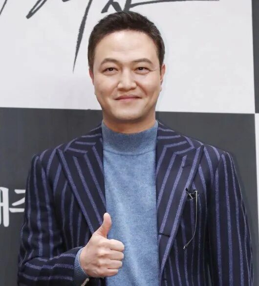 Kim ji woong актер. Чон ун-ин с женой. Чан ми кван. Чон ун-ин в молодости. Чон ун ин все сериалы.